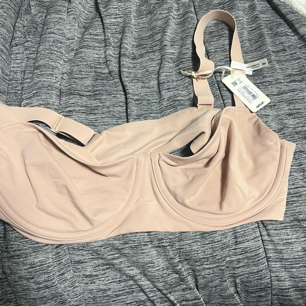 Aerie Women's Blush Underwire Bra